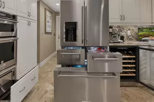 3745 Oaks Clubhouse Dr, Pompano Beach, FL 33069 - Photo 27