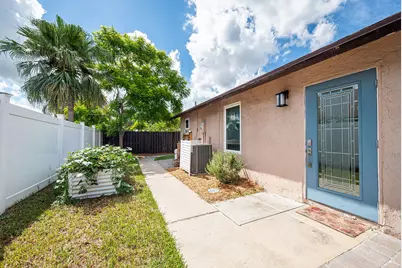 2815 SW 2nd Street, Delray Beach, FL 33445 - Photo 7
