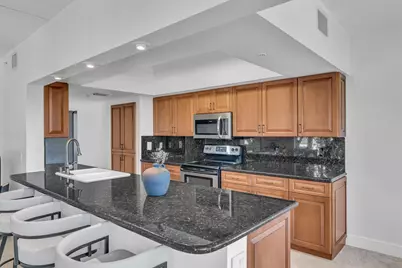 2880 NE 14th St Causeway #213, Pompano Beach, FL 33062 - Photo 11