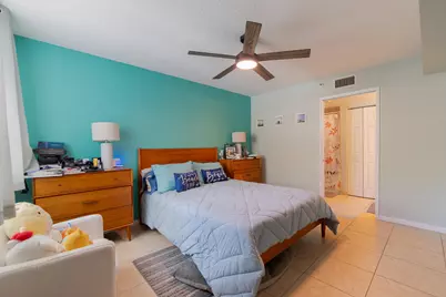145 Yacht Club Way #109, Hypoluxo, FL 33462 - Photo 9