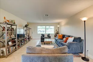 14315 Amapola Dr, Delray Beach, FL 33484 - Photo 11