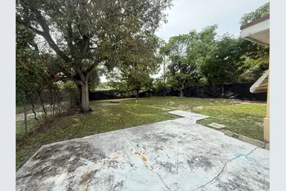 817 S B Street, Lake Worth Beach, FL 33460 - Photo 17