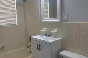 817 S B St, Lake Worth Beach, FL 33460 - Photo 11