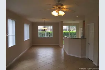 3041 Laurel Ridge Circle, Riviera Beach, FL 33404 - Photo 9