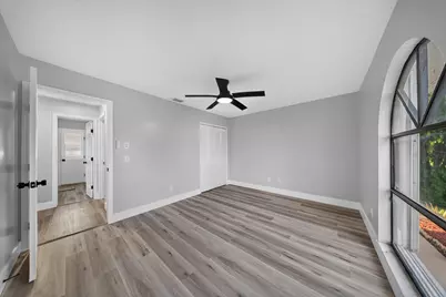 2202 SE Leithgow Street, Port Saint Lucie, FL 34952 - Photo 15