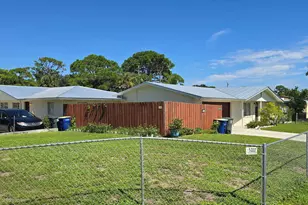 950 Revels Ln, Fort Pierce, FL 34982 - Photo 9