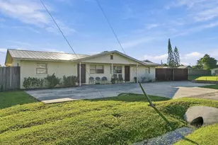 950 Revels Ln, Fort Pierce, FL 34982 - Photo 5