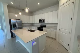 1217 SE Crosswood Wy, Port Saint Lucie, FL 34984 - Photo 3