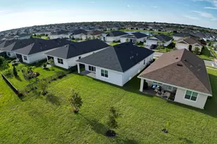 1217 SE Crosswood Wy, Port Saint Lucie, FL 34984 - Photo 29