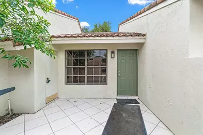 462 Hardwood Place #462, Boca Raton, FL 33431 - Photo 5
