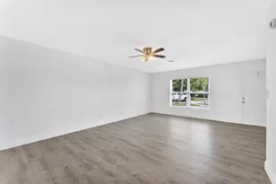 5855 Timber Valley Dr, Lake Worth, FL 33463 - Photo 5