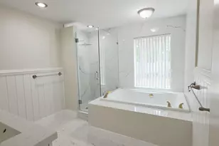 1432 NE 27th St, Wilton Manors, FL 33334 - Photo 21