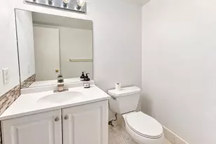 101 SW 132nd Way, Pembroke Pines, FL 33027 - Photo 7