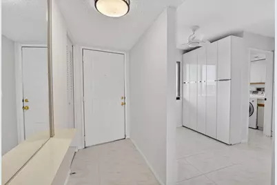 7370 S Oriole Boulevard #802, Delray Beach, FL 33446 - Photo 3