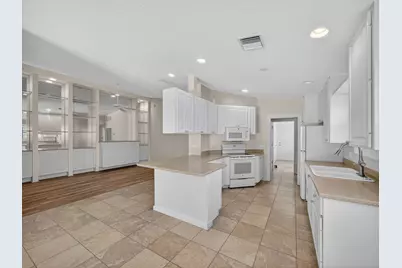 12225 SW Elsinore Drive, Port Saint Lucie, FL 34987 - Photo 7