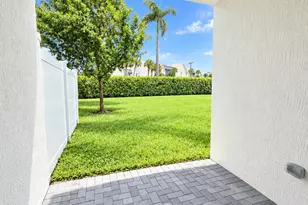 4168 Lagoon Shore Dr, Lake Worth, FL 33467 - Photo 19