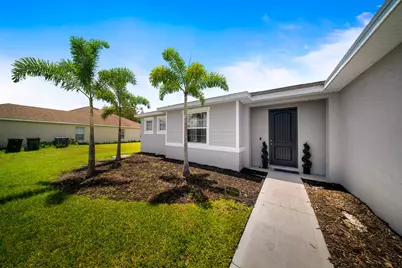 1066 SW Jennifer Terrace, Port Saint Lucie, FL 34953 - Photo 3