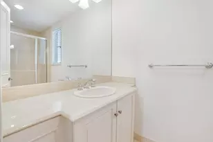 2744 NE 14th St, Fort Lauderdale, FL 33304 - Photo 29