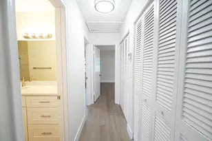 4971 Palm Hill Dr, West Palm Beach, FL 33415 - Photo 21