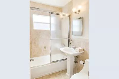 2713 NE 33rd Avenue #2, Fort Lauderdale, FL 33308 - Photo 7