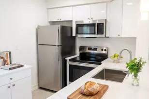 2713 NE 33rd Ave, Fort Lauderdale, FL 33308 - Photo 1