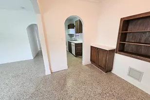 2040 NE 174th St, North Miami Beach, FL 33162 - Photo 21