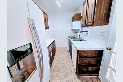 2040 NE 174th Street, North Miami Beach, FL 33162 - Photo 5