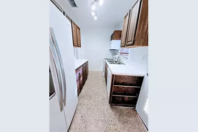 2040 NE 174th Street, North Miami Beach, FL 33162 - Photo 11