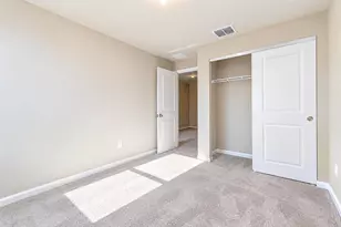 5648 Mentmore Dr, Mangonia Park, FL 33407 - Photo 9