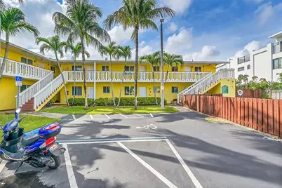 2655 NE 8th Avenue #Apt 210, Wilton Manors, FL 33334 - Photo 15