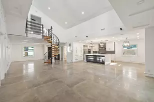 33 Oregon Ln, Boca Raton, FL 33487 - Photo 13