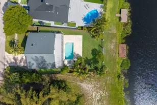 33 Oregon Ln, Boca Raton, FL 33487 - Photo 5