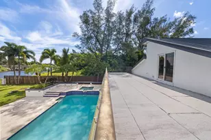 33 Oregon Ln, Boca Raton, FL 33487 - Photo 51