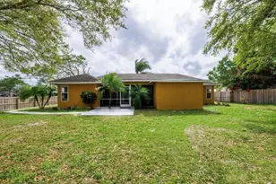 353 NW Ferris Dr, Port Saint Lucie, FL 34983 - Photo 19