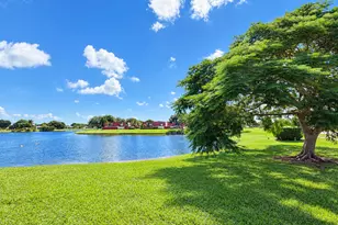 3838 Victoria Dr, West Palm Beach, FL 33406 - Photo 9