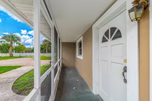 925 SE Osceola St, Stuart, FL 34994 - Photo 3