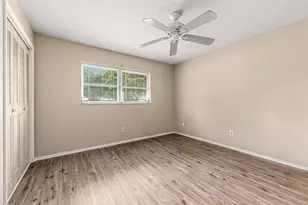 925 SE Osceola St, Stuart, FL 34994 - Photo 11