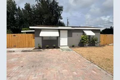 3642 Gulfstream Road #3, Palm Springs, FL 33461 - Photo 1