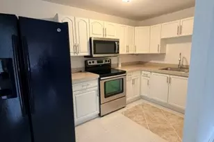 3642 Gulfstream Rd, Palm Springs, FL 33461 - Photo 5