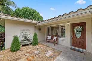 910 Banyan Dr, Delray Beach, FL 33483 - Photo 19