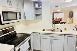 12317 NW 11th St, Miami, FL 33182 - Photo 5