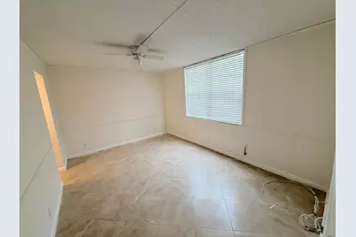 9230 Lagoon Place #110, Davie, FL 33324 - Photo 7