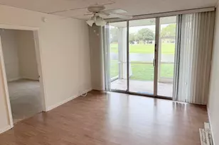 9230 Lagoon Pl, Davie, FL 33324 - Photo 5
