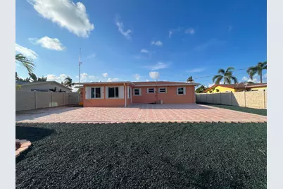 214 SW 3rd Avenue, Boynton Beach, FL 33435 - Photo 23