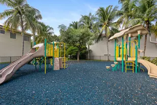 1017 Grove Park Cir, Boynton Beach, FL 33436 - Photo 23