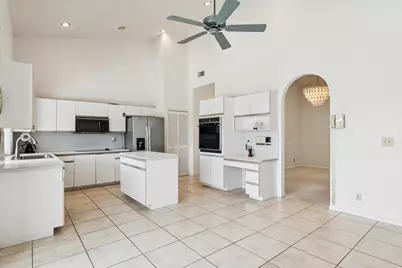 1240 NW 100th Way NW, Plantation, FL 33322 - Photo 19