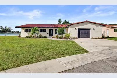 8351 NW 19th Street, Pembroke Pines, FL 33024 - Photo 45