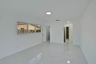 8351 NW 19th St, Pembroke Pines, FL 33024 - Photo 19