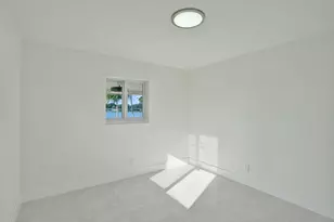 8351 NW 19th St, Pembroke Pines, FL 33024 - Photo 31