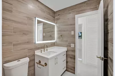 8351 NW 19th Street, Pembroke Pines, FL 33024 - Photo 27